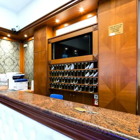 بيت ضيافة Astoria Deluxe
